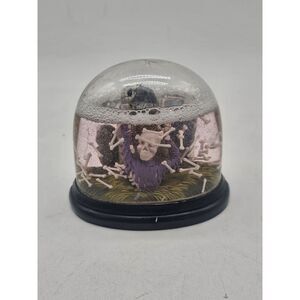 Vintage 1989 Enesco RIP Waterfall Globe Halloween Gravestone‎ Skelton Tombstone